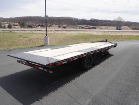 New 2026 Diamond C Trailers DET207 22ft Deckover Tilt