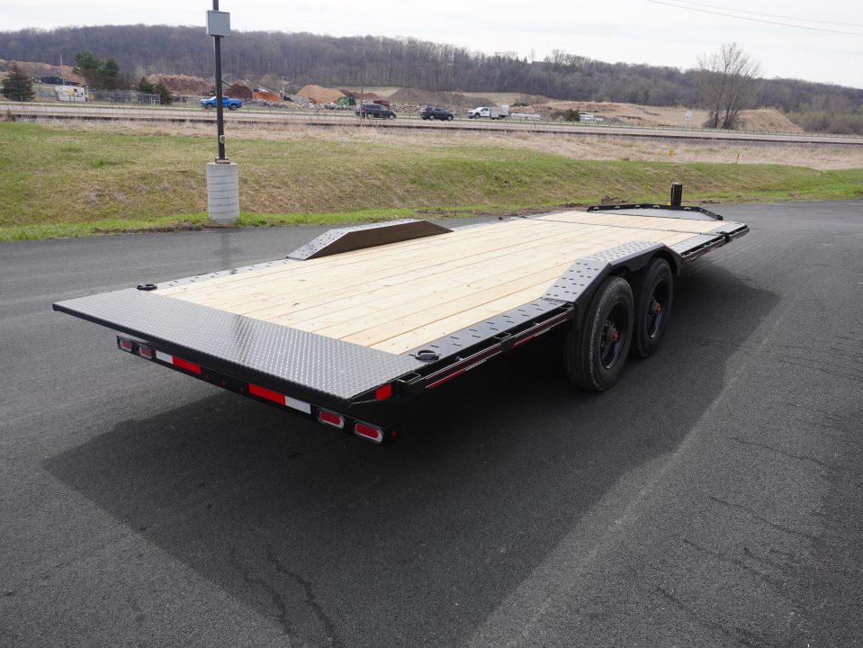 New 2026 Diamond C Trailers 210 102x 22ft Tilt Trailer