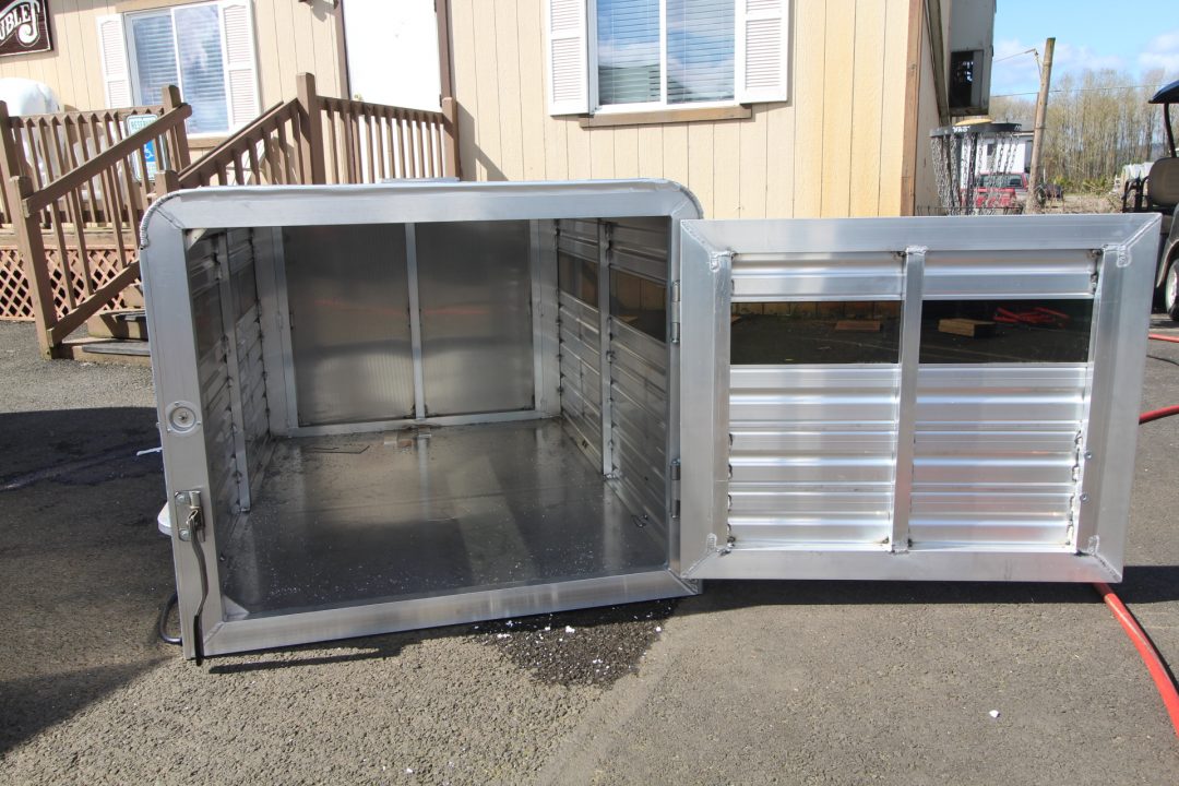 New 2026 Frontier Livestock Truck Topper Truck Box (Livestock and Dog)