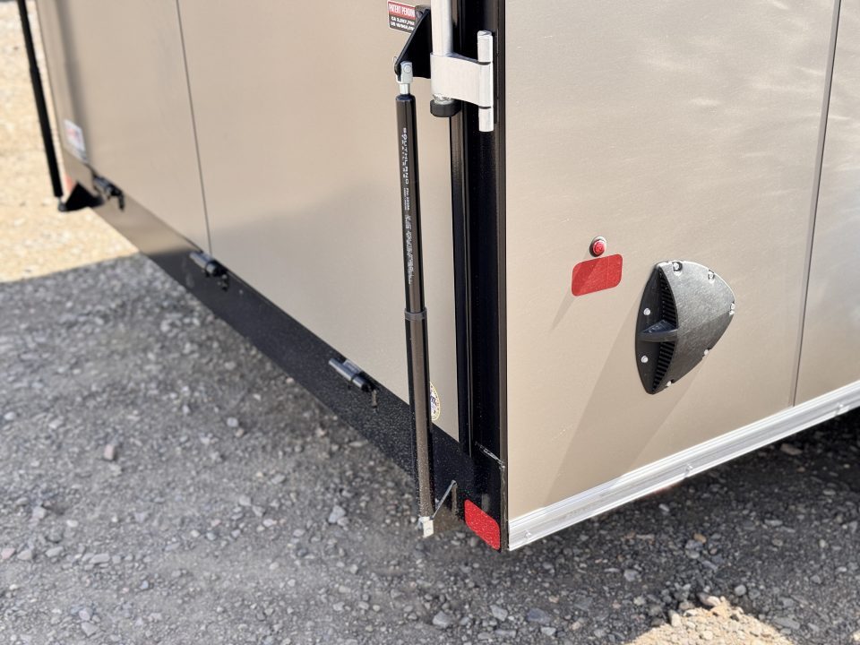 New 2026 Royal Cargo Trailers 7-14-1.5V Enclosed 7K GVWR (UI)