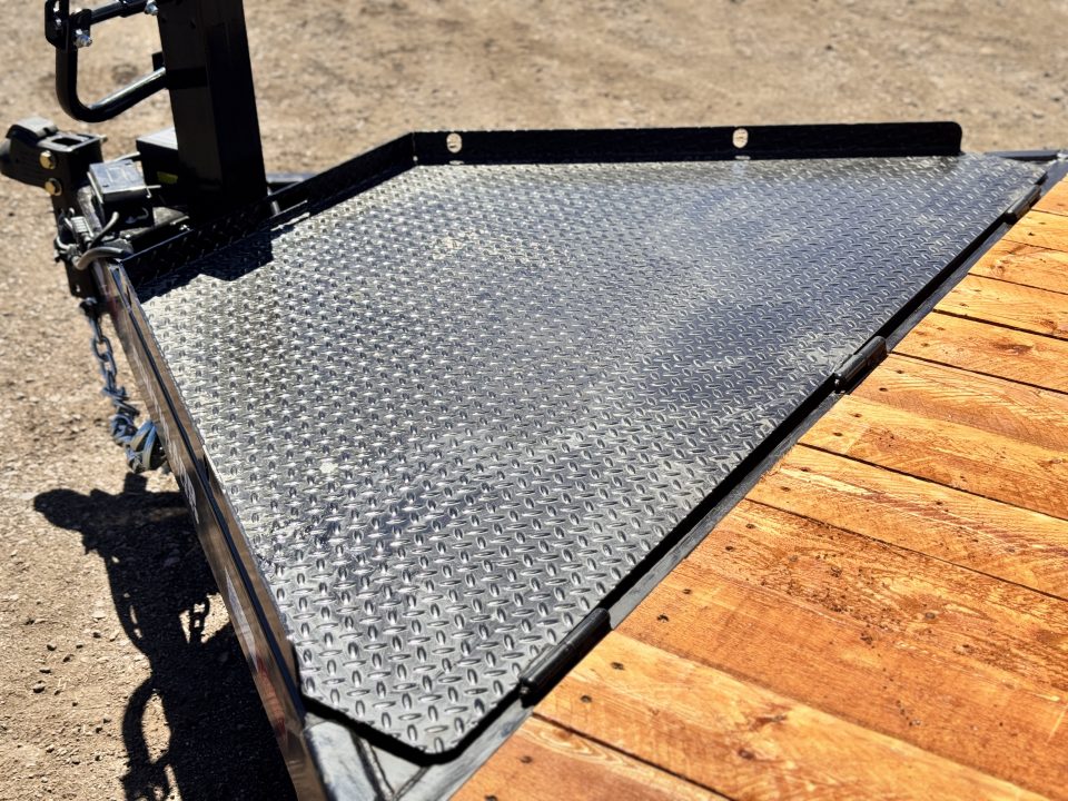 New 2026 Southland Trailers 7-HD20 Tilt Deck Equipment Hauler 14K GVWR