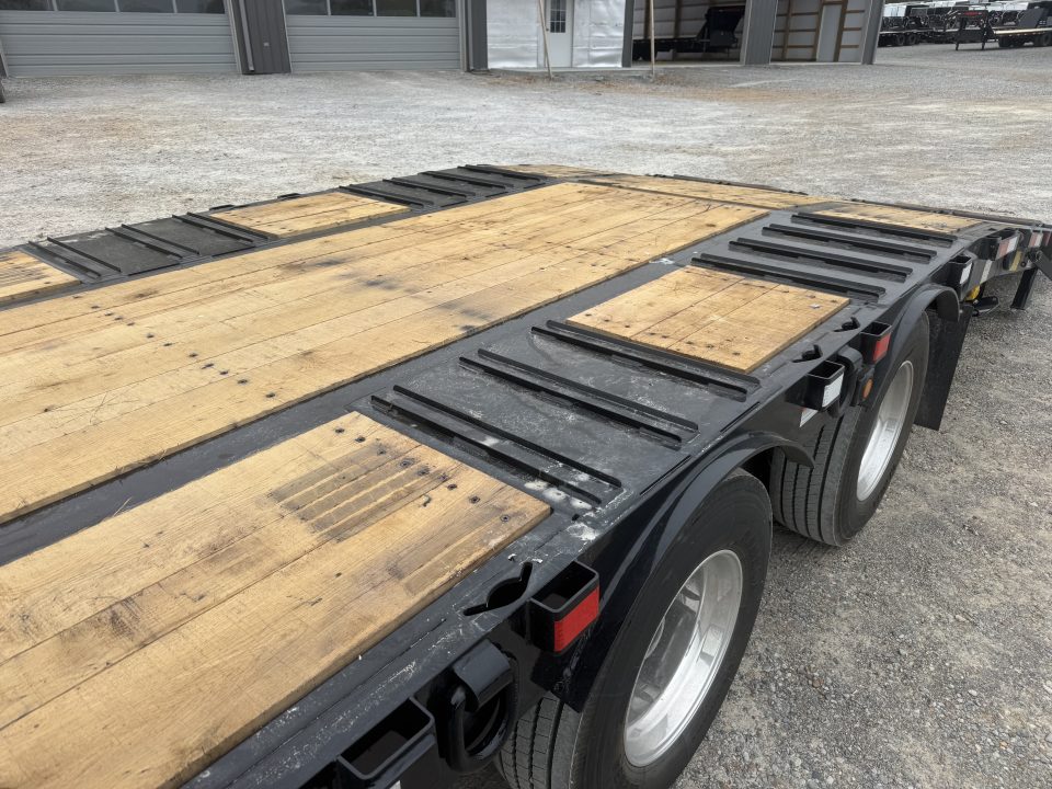 New 2026 Behnke Step Deck Trailer | 102" x 45' 60K GVWR