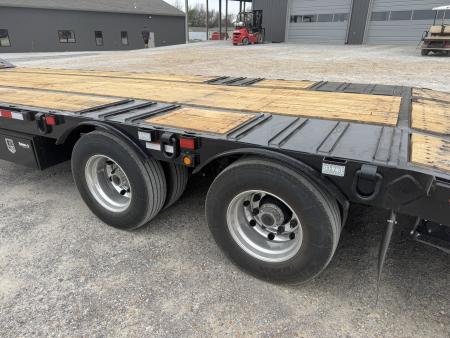 New 2026 Behnke Step Deck Trailer | 102" x 45' 60K GVWR