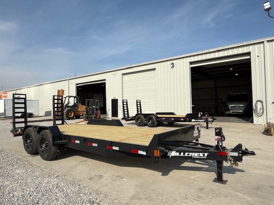 New Hillcrest Equipment 18+2 14k