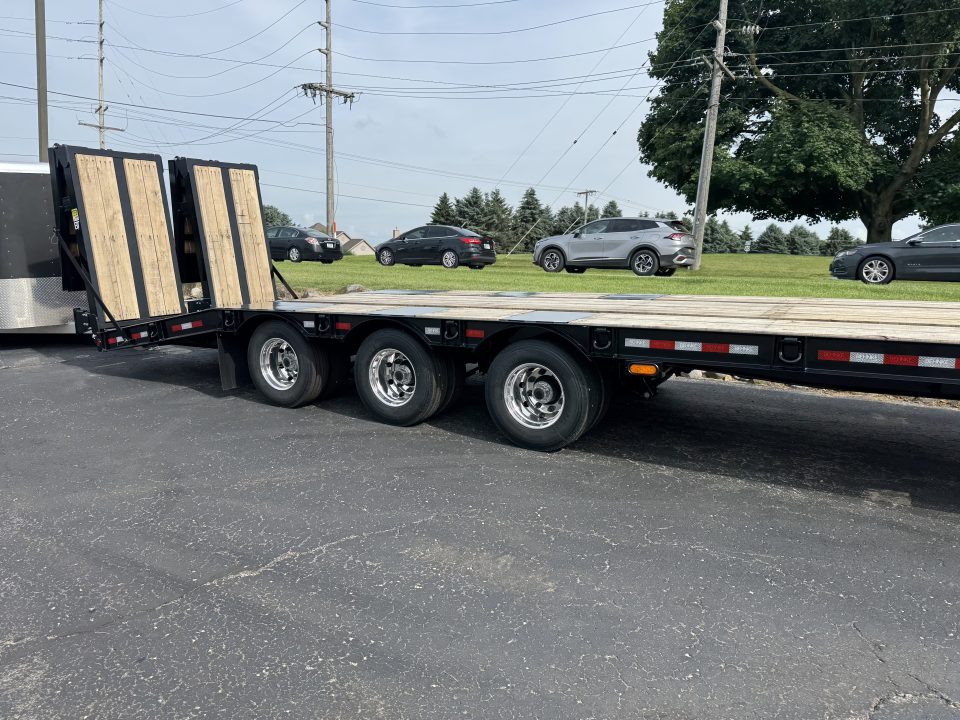 New 2026 Behnke FB8X33SDPT-50L Flatbed Trailer