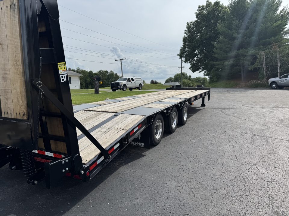 New 2026 Behnke FB8X33SDPT-50L Flatbed Trailer