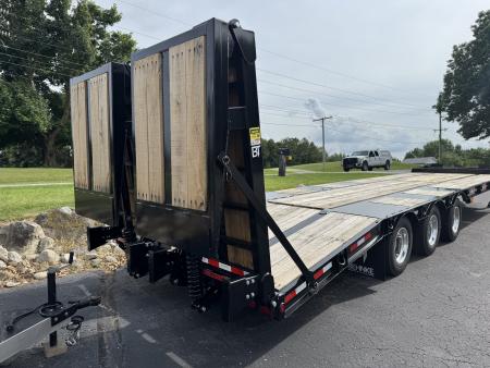 New 2026 Behnke FB8X33SDPT-50L Flatbed Trailer