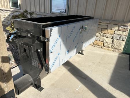New 2026 Hydrabed HF1200 Hydra Feeder