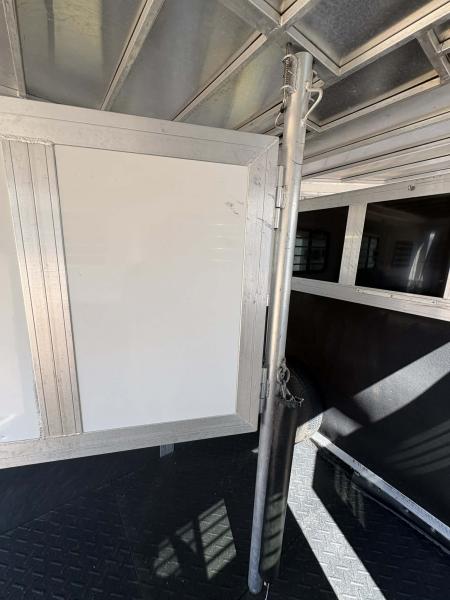 Used 2013 Eclipse 2 Horse Straight Load Horse Trailer