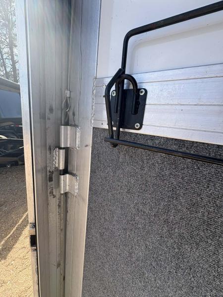 Used 2013 Eclipse 2 Horse Straight Load Horse Trailer