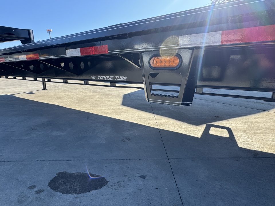 New 2026 Double A 36’ Gooseneck 2-15K axles=34.5K Deckover 31’ plus 5’ x 102”