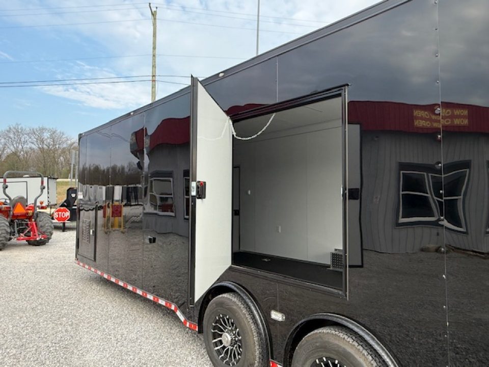 New Outlaw Light Race 8.5x30 12K Black Black-Out W/ Awning & Escape Door- RS Cab.