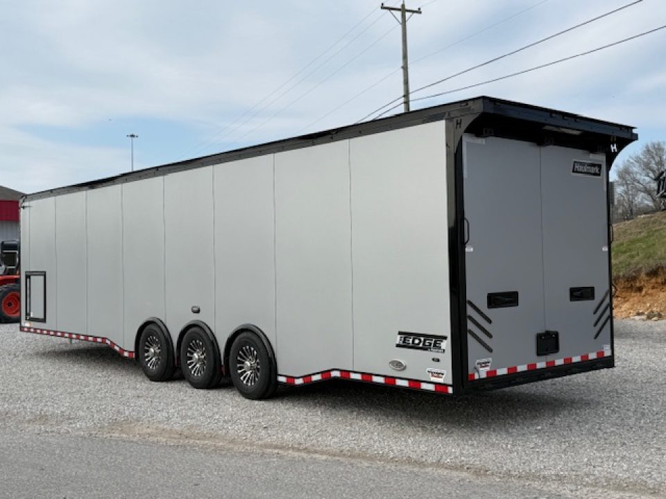 New Haulmark EDGE 8.5x34 18k Silver Frost Black Out- Turbo PKG