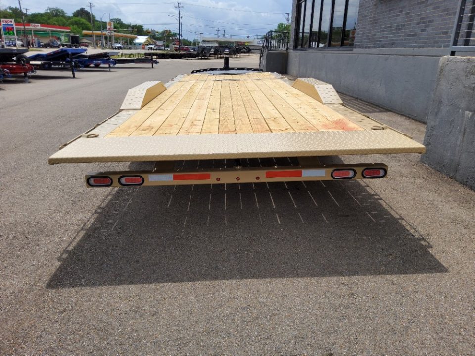 New 2026 Diamond C Trailers HXD208 Tilt Trailer