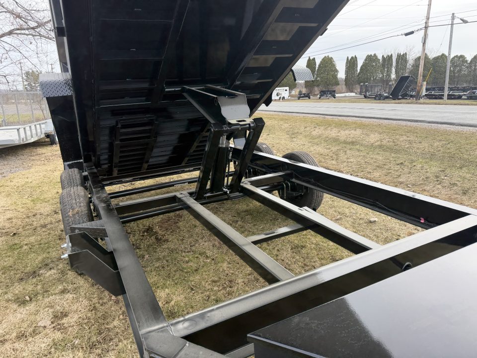 New 2026 Load Trail DL8314072CM_77757 Dump Trailer