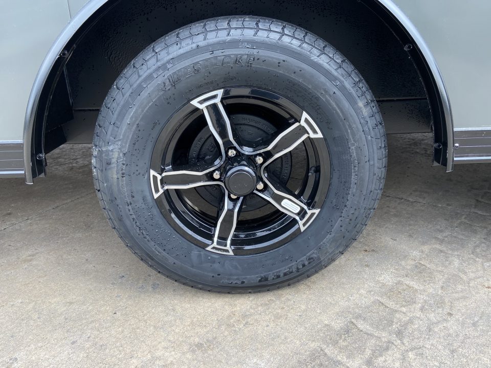 New United Trailers UJ 8.5X18 Enclosed Trailer