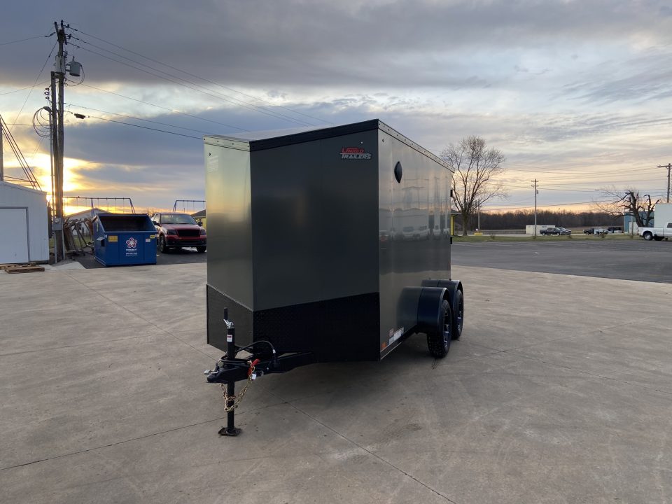 New United UJ-6X12 Enclosed Trailer
