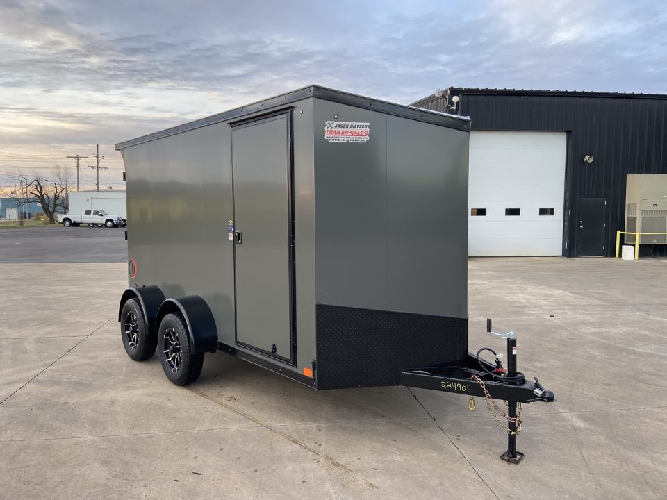 New United UJ-6X12 Enclosed Trailer