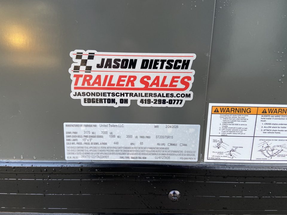 New United UJ-6X12 Enclosed Trailer