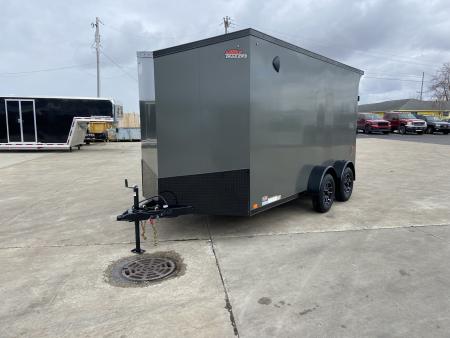 New United UJ-7X14 Enclosed Trailer