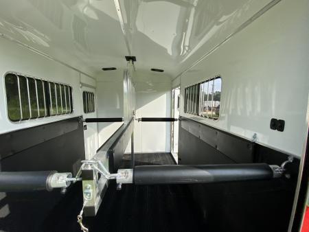 New Homesteader 214FB 2 Horse Direct Load Warmblood Horse Trailer