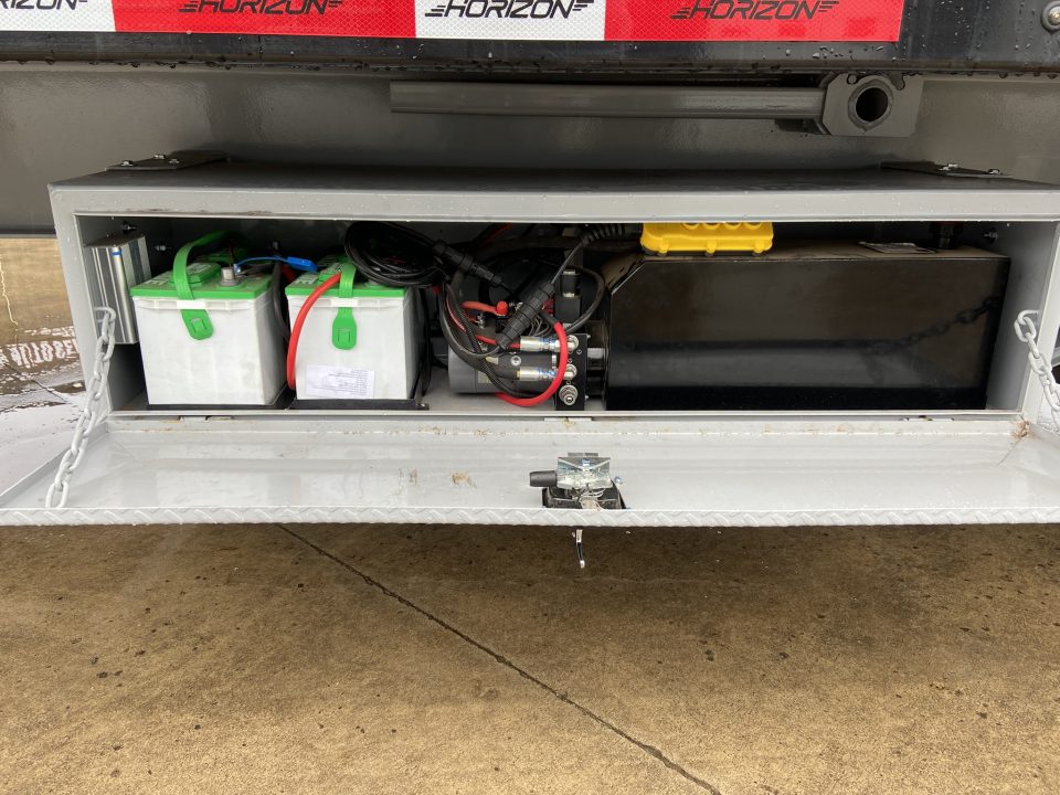 New Horizon Trailers 12K Dump