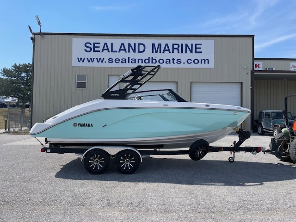 New 2026 Yamaha Boats 222 S Jet Boat