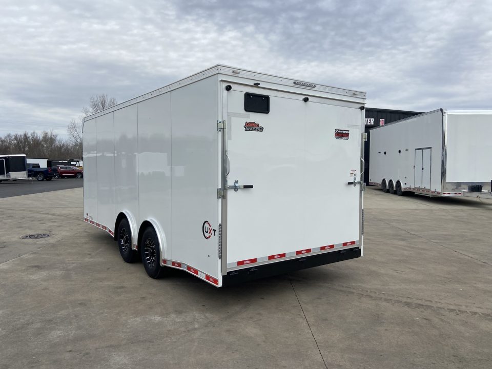 New United UXT-8.5X20 Cargo Enclosed Trailer