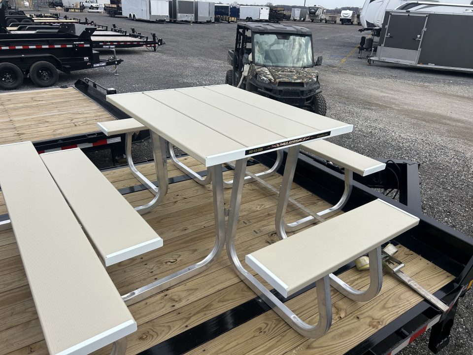 New Aluma 4 Sided Picnic Table