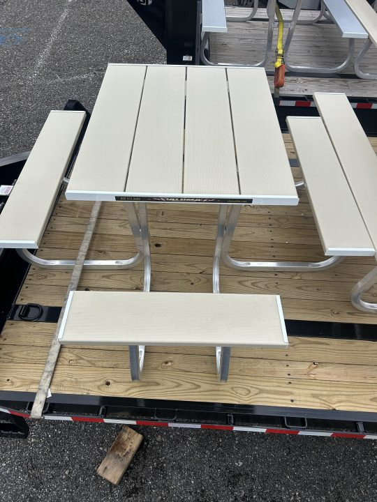 New Aluma 4 Sided Picnic Table