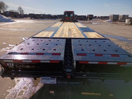 New 2026 PJ Trailers LD402