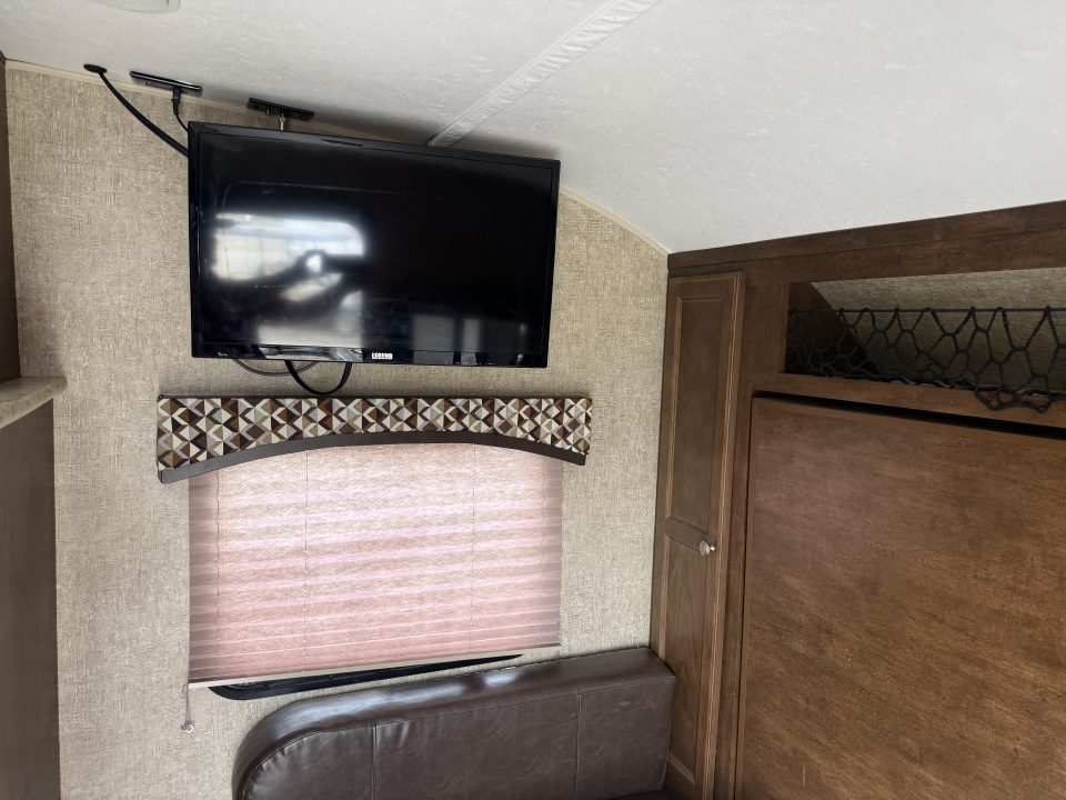 Used 2016 Kz SL169RBS Travel Trailer