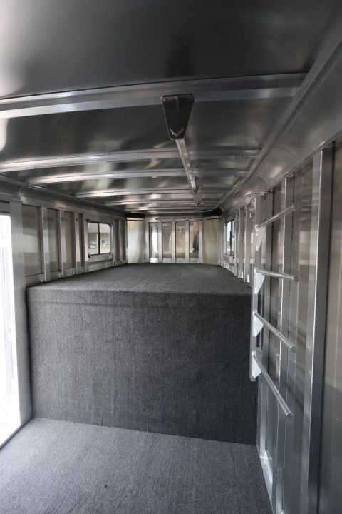 New 2026 Featherlite Trailers 3 Horse Trailer