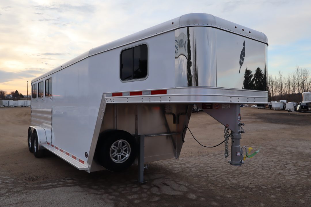 New 2026 Featherlite Trailers 3 Horse Trailer