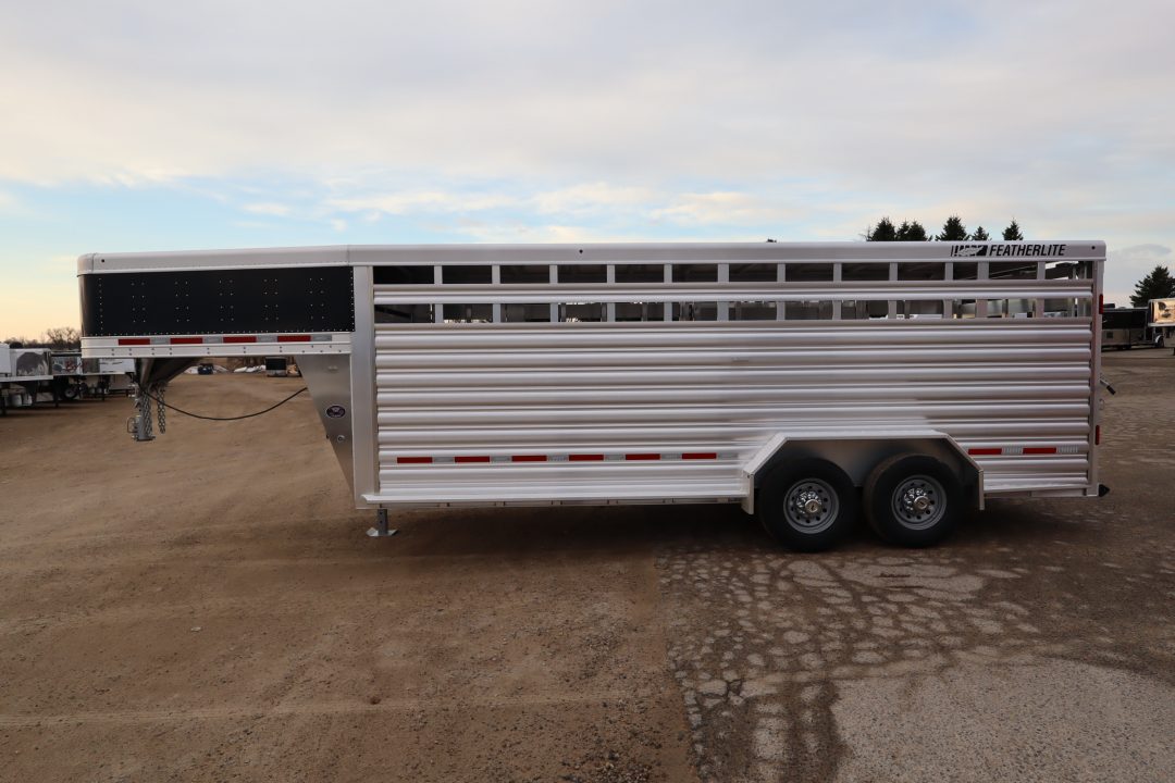 New 2026 Featherlite Trailers 20' Stock / Stock Combo GN Trailer