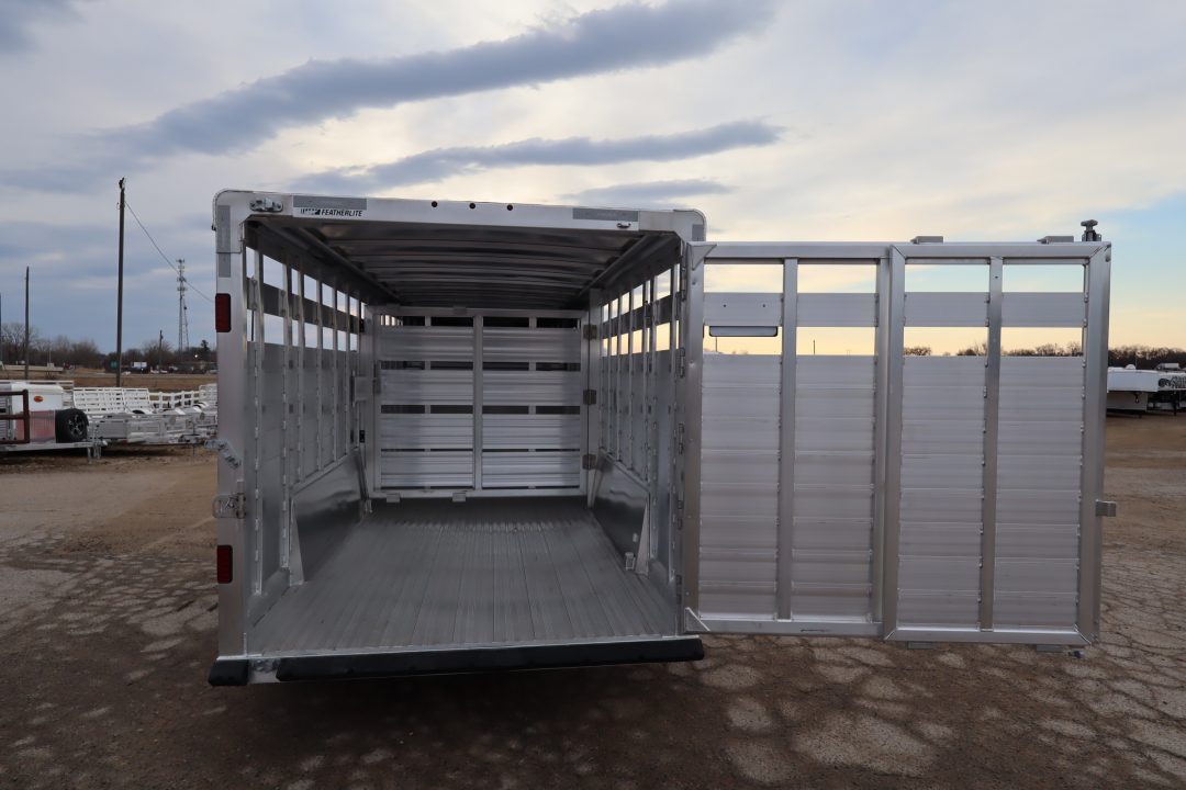 New 2026 Featherlite Trailers 20' Stock / Stock Combo GN Trailer