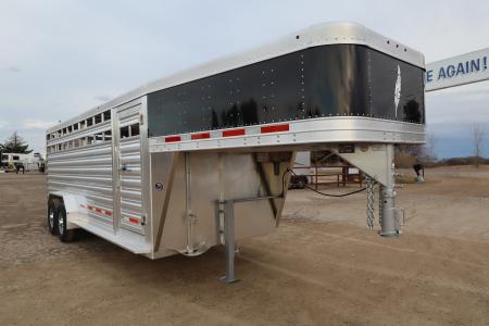 New 2026 Featherlite Trailers 20' Stock / Stock Combo GN Trailer