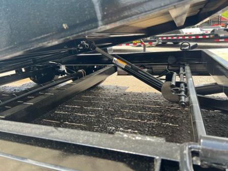 New 2025 Big Tex Trailers 14TL-22 Equipment Trailer