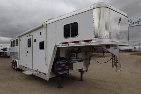 Used 2015 Featherlite Trailers 3 Horse Trailer