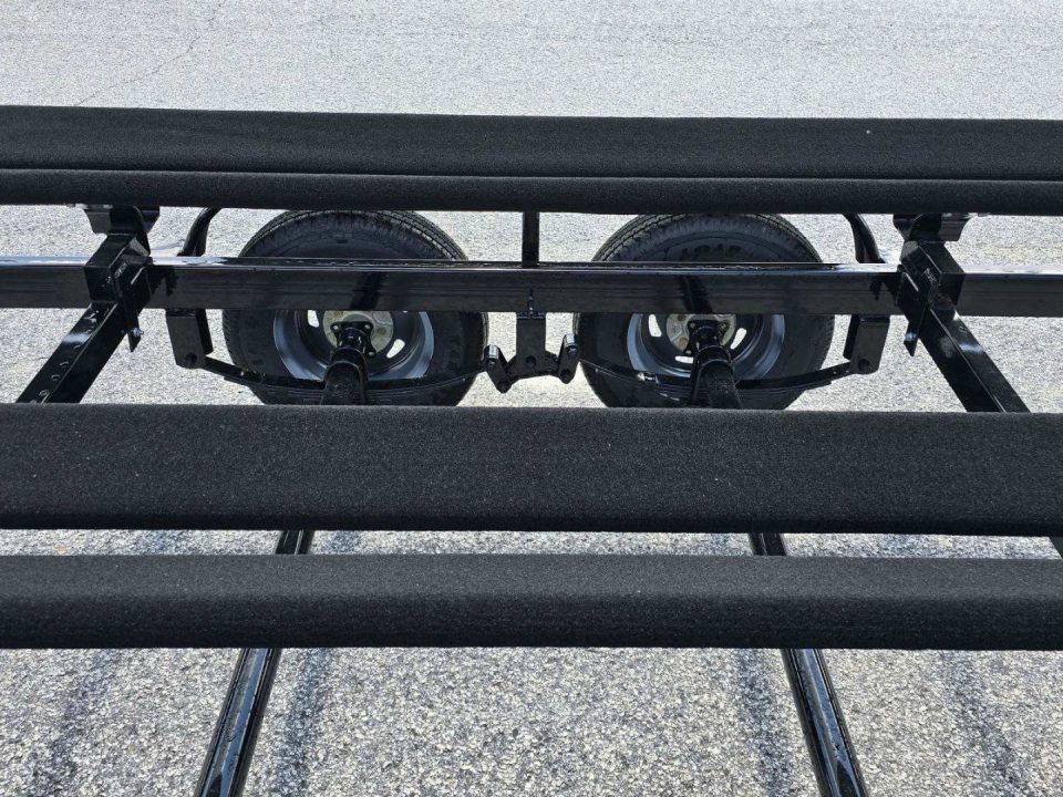 New 2026 MARINE MASTER 22'-25' TRITOON TRAILER WITH SWING TONGUE