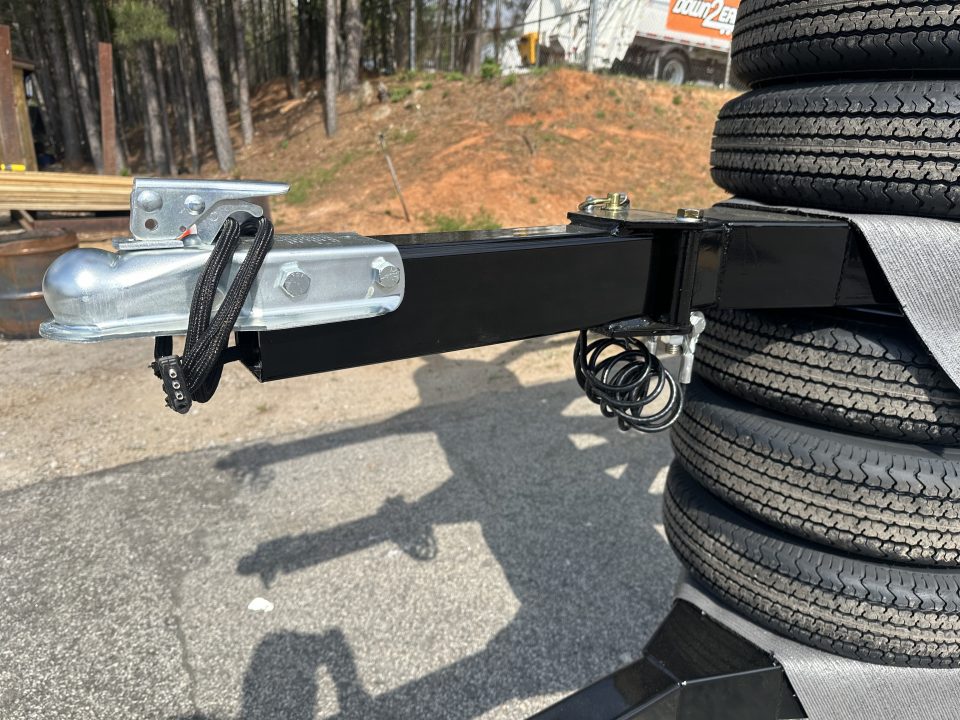 New 2026 MARINE MASTER 22'-25' TRITOON TRAILER WITH SWING TONGUE