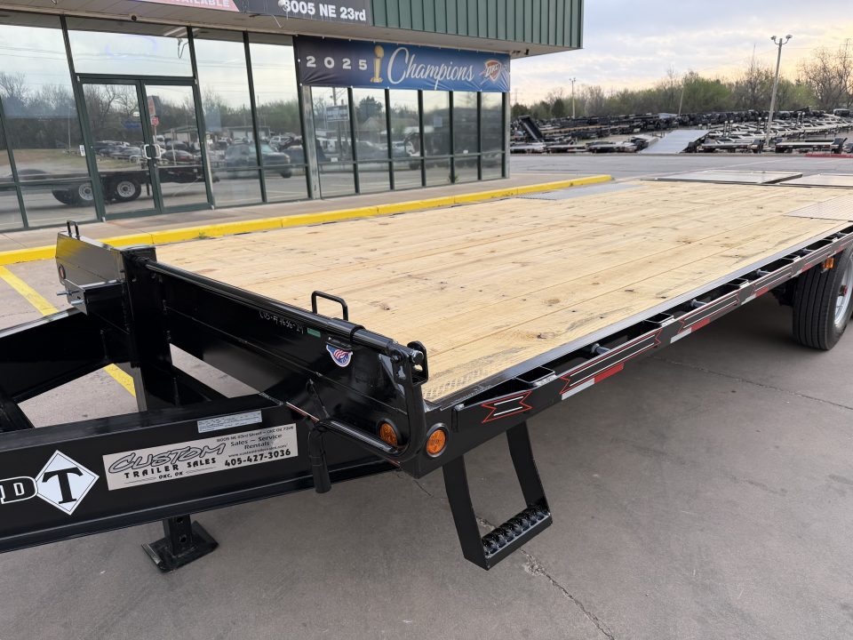 New #037636 2026 DIAMOND T DO160 24 X 102 TANDEM AXLE BUMPER PULL DECKOVER 16K TRAILER W/ MAXX RAMPS & 14 PLY TIRES