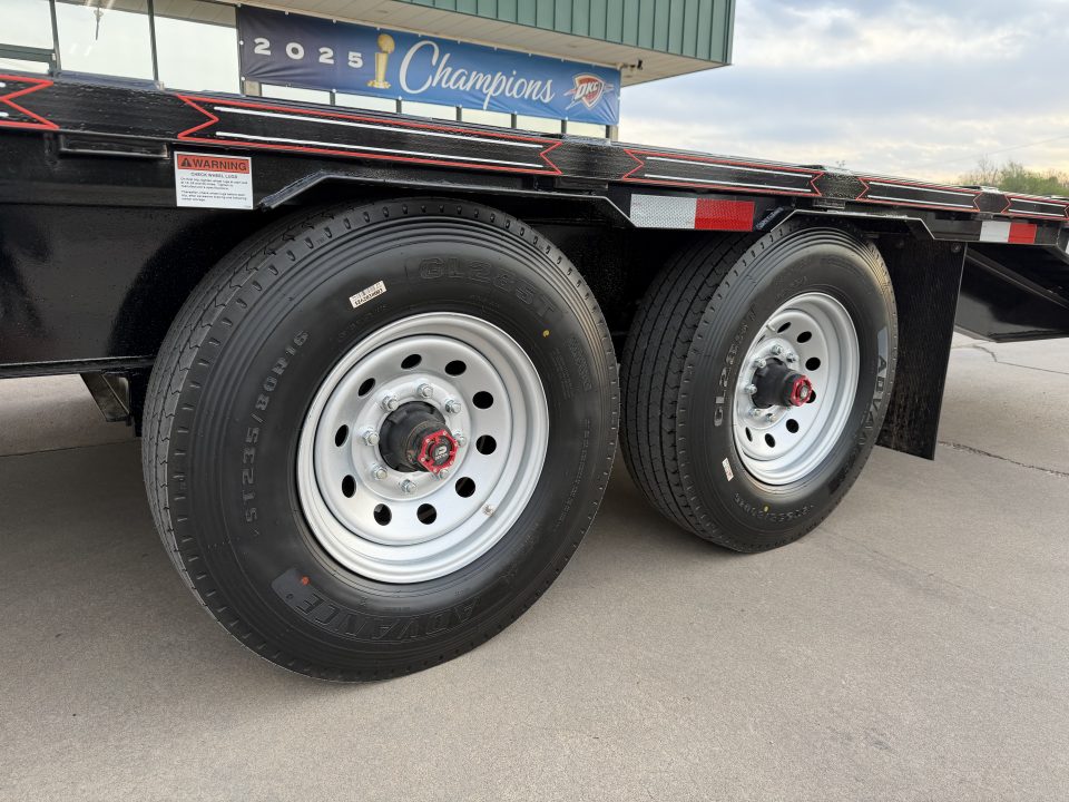 New #037636 2026 DIAMOND T DO160 24 X 102 TANDEM AXLE BUMPER PULL DECKOVER 16K TRAILER W/ MAXX RAMPS & 14 PLY TIRES