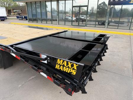 New #037636 2026 DIAMOND T DO160 24 X 102 TANDEM AXLE BUMPER PULL DECKOVER 16K TRAILER W/ MAXX RAMPS & 14 PLY TIRES