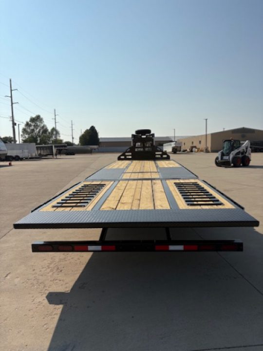 New 2026 Midsota 32ft Flatbed 23000 GVWR