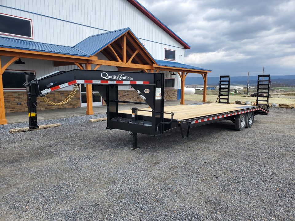 New 2026 Quality Trailers Pro-G Gooseneck Pop Up Dove Tail / 24' / 17000 GVWR