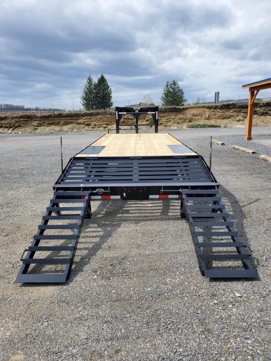 New 2026 Quality Trailers Pro-G Gooseneck Pop Up Dove Tail / 24' / 17000 GVWR