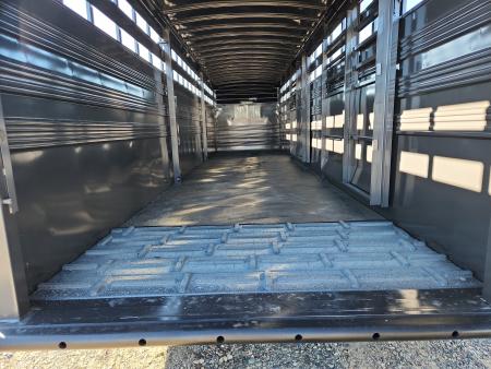 New 2026 Titan Trailer 30' STOCK Stock / Stock Combo Trailer