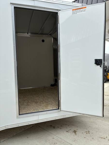 New 2026 8.5x22 Stealth Aluminum Enclosed Cargo / Car Hauler