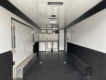 New United UAT PREM 8.5X24 Racing Trailer